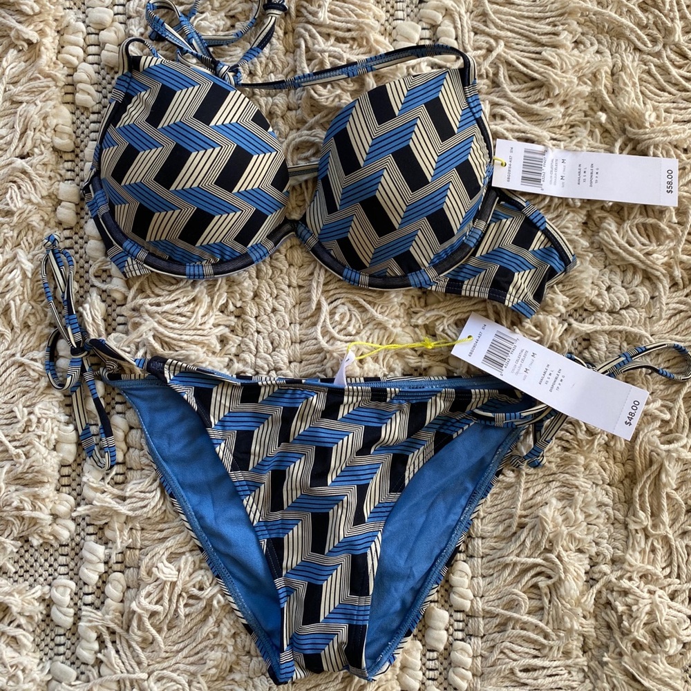 NEW w/tags BCBGeneration Bikini